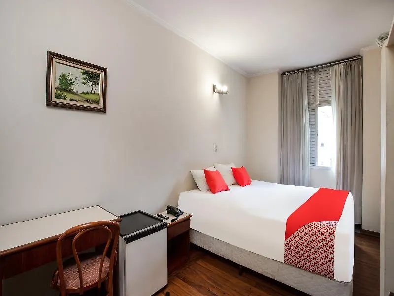 Hotel Sao Jorge Sao Paulo: Central Stay Near 25 de Marco